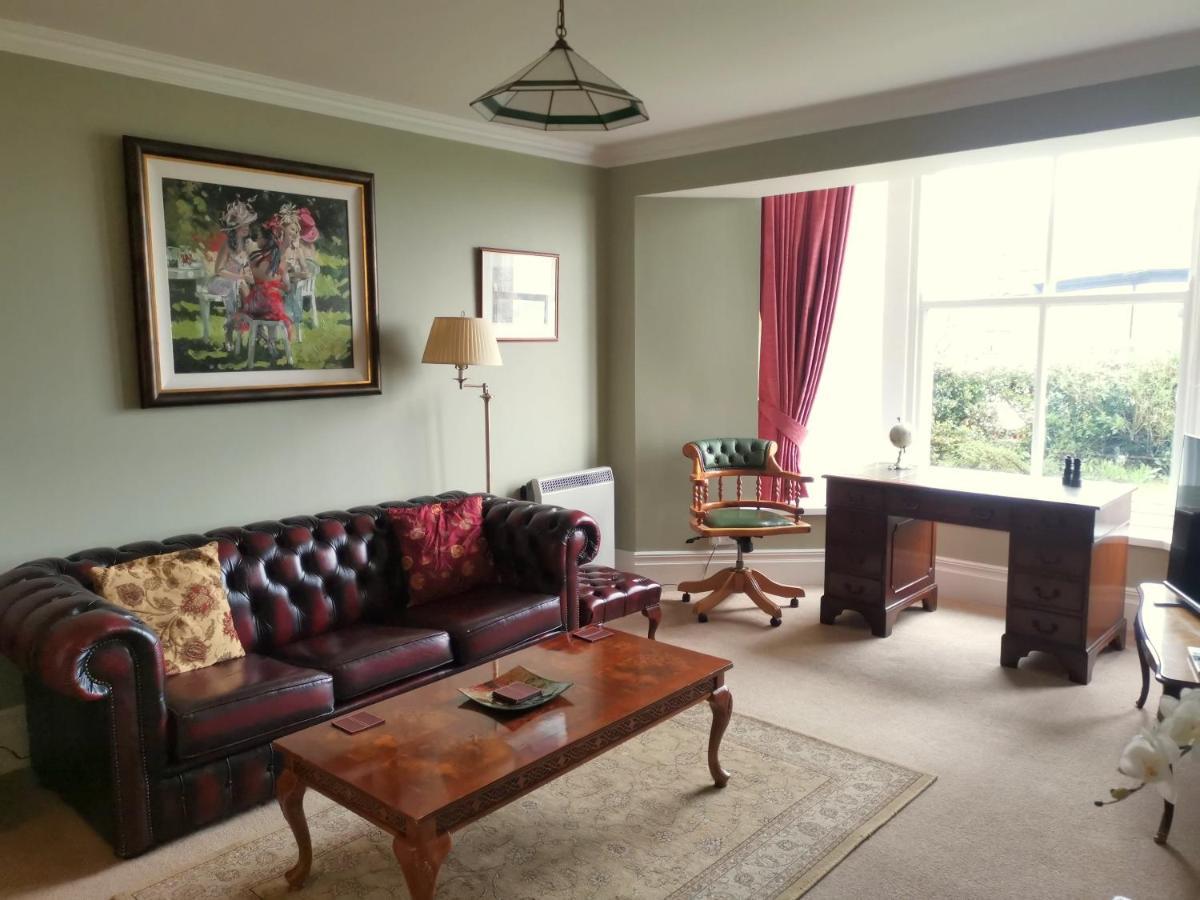 Crown Hill, Grange Over Sands Extérieur photo