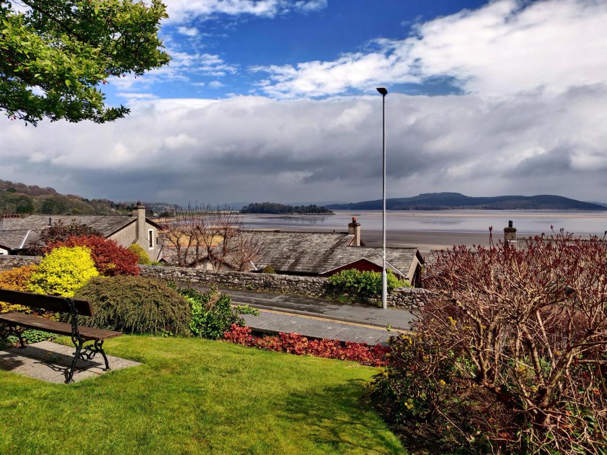 Crown Hill, Grange Over Sands Extérieur photo